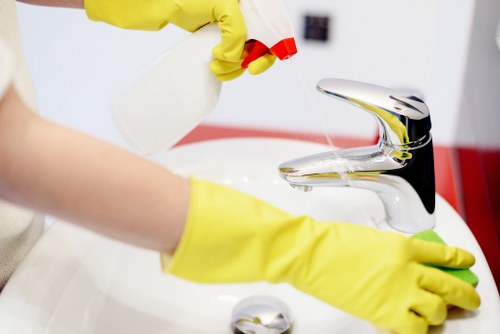 Professional deep cleaning service in Nw6 living area